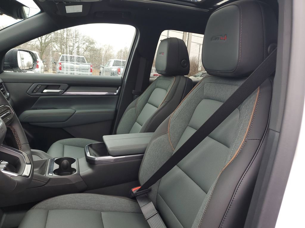 New 2026 GMC Terrain AT4 image 16