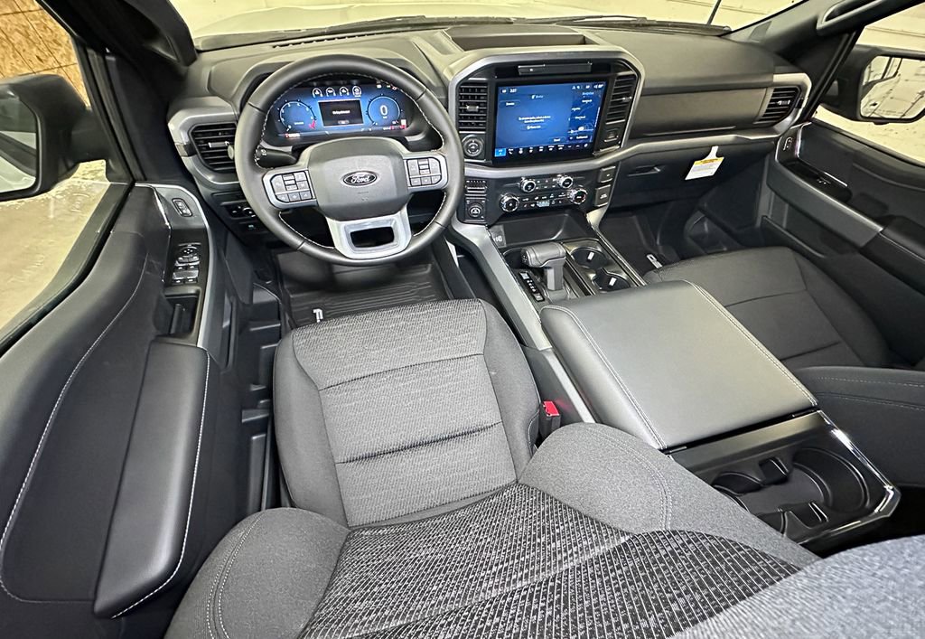 New 2025 Ford F150 XLT w/ Equipment Group 302A MID image 9