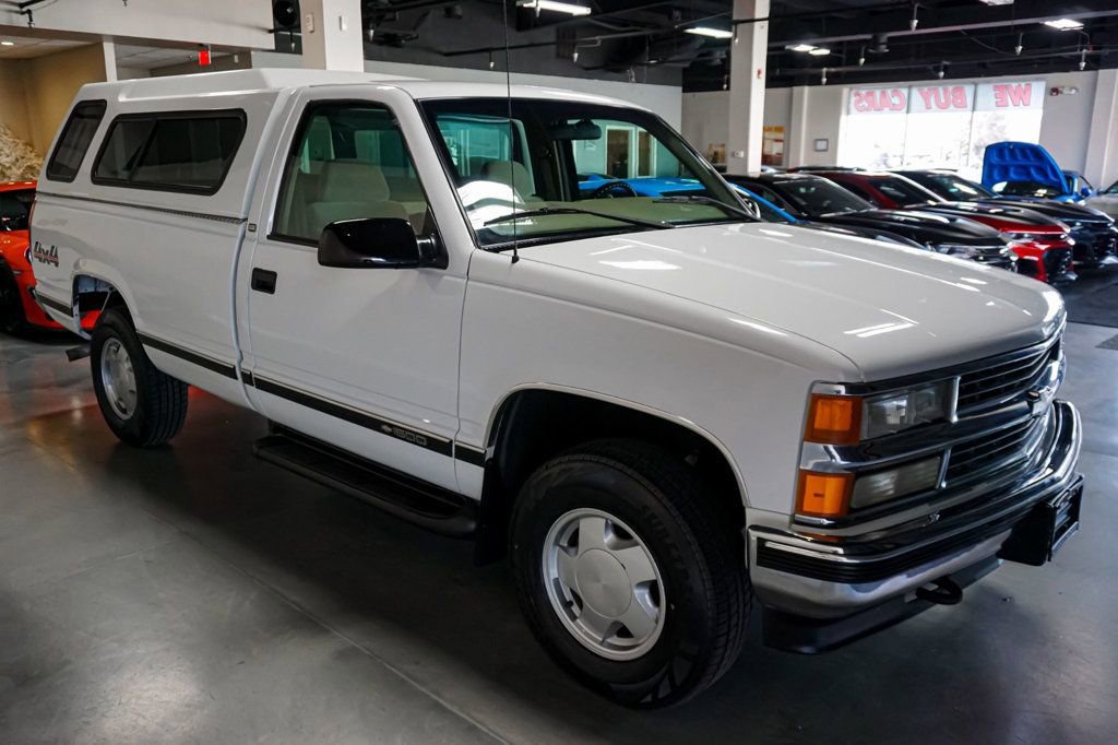 Used 1998 Chevrolet Silverado 1500 4x4 Regular Cab w/ Preferred Equipment Group 2 image 4