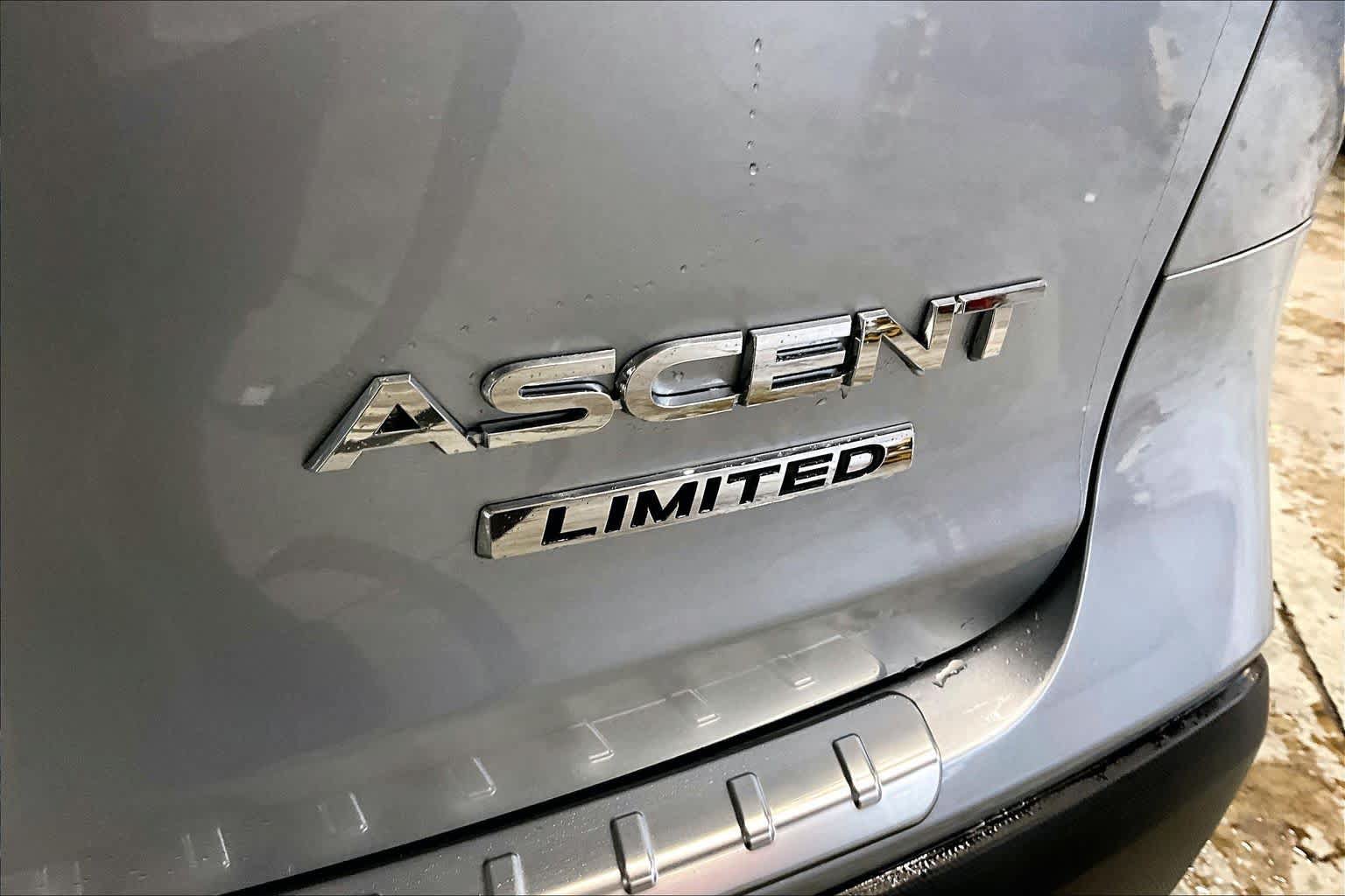 Used 2019 Subaru Ascent Limited w/ Popular Package #3 AWD/4WD image 9
