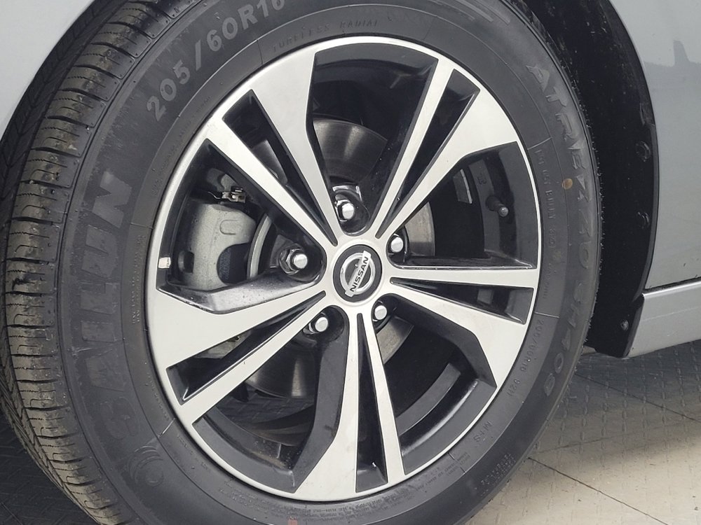 Used 2022 Nissan Sentra SV image 31