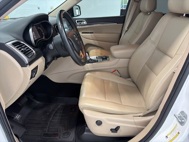 Used 2019 Jeep Grand Cherokee Limited w/ Luxury Group II image 9