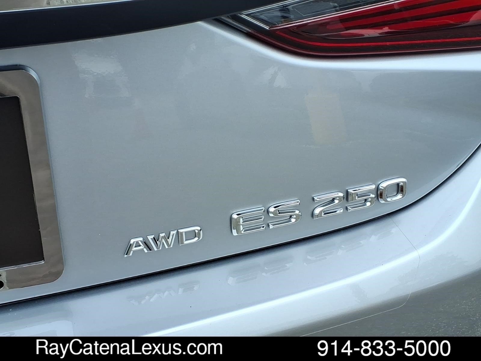 Certified 2024 Lexus ES 250 w/ Premium Package AWD/4WD image 17