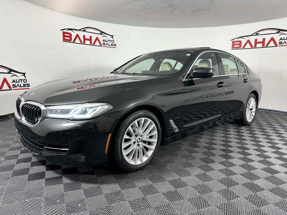 Used 2023 BMW 530i xDrive w/ Convenience Package AWD/4WD image 2
