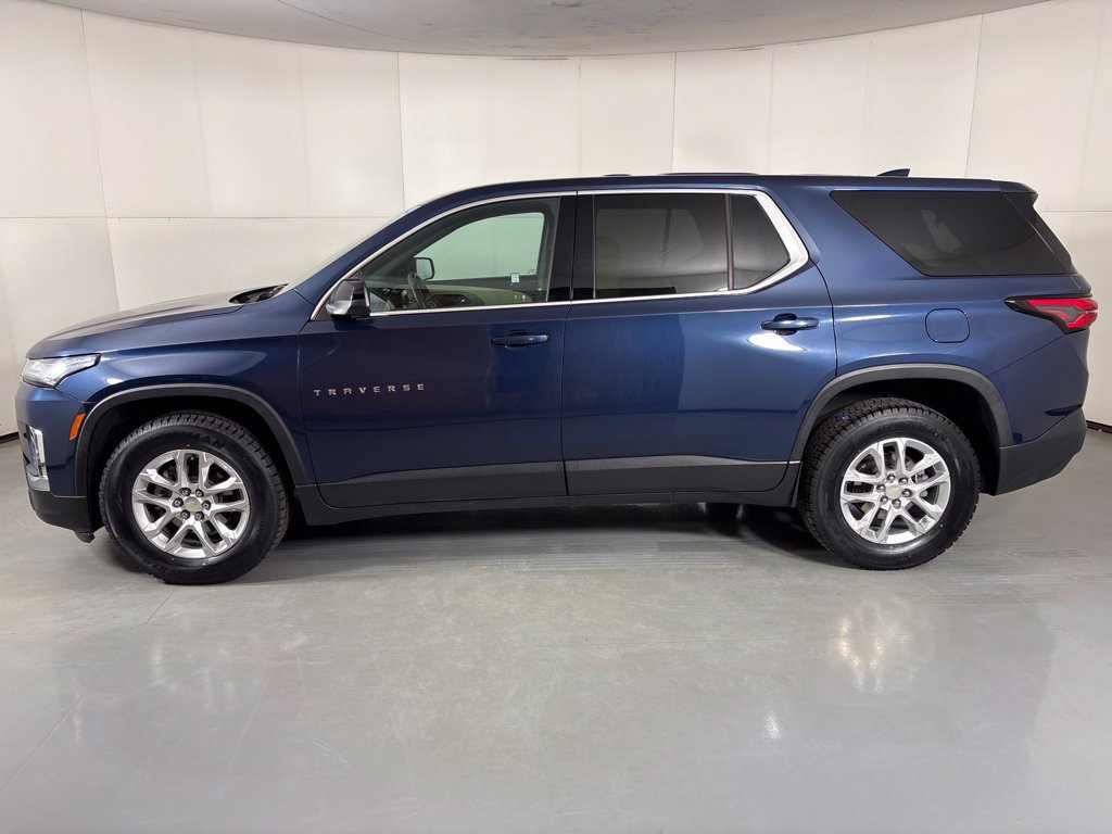 Used 2022 Chevrolet Traverse LS FWD image 6