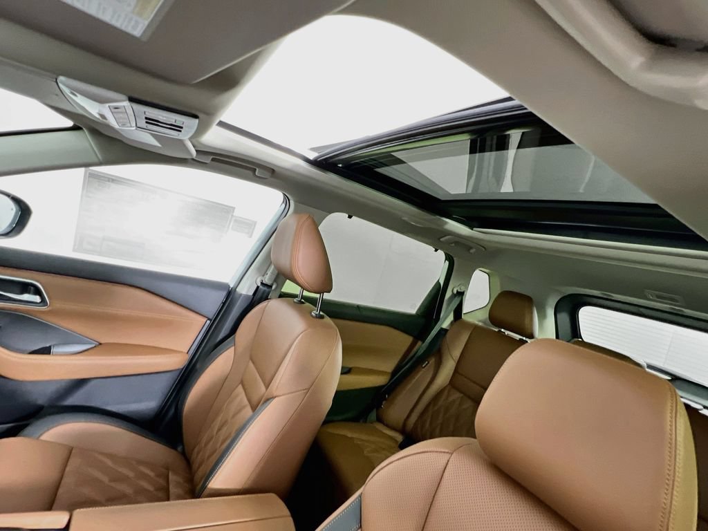 New 2026 Nissan Rogue Platinum AWD/4WD image 21