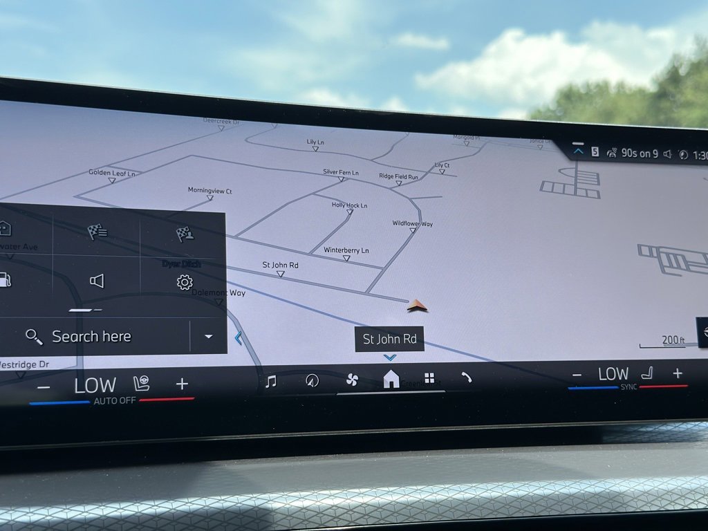 New 2025 BMW 330i xDrive Sedan image 42