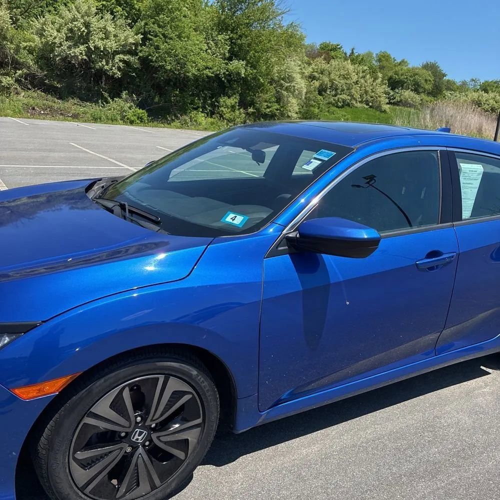 Used 2017 Honda Civic EX image 2