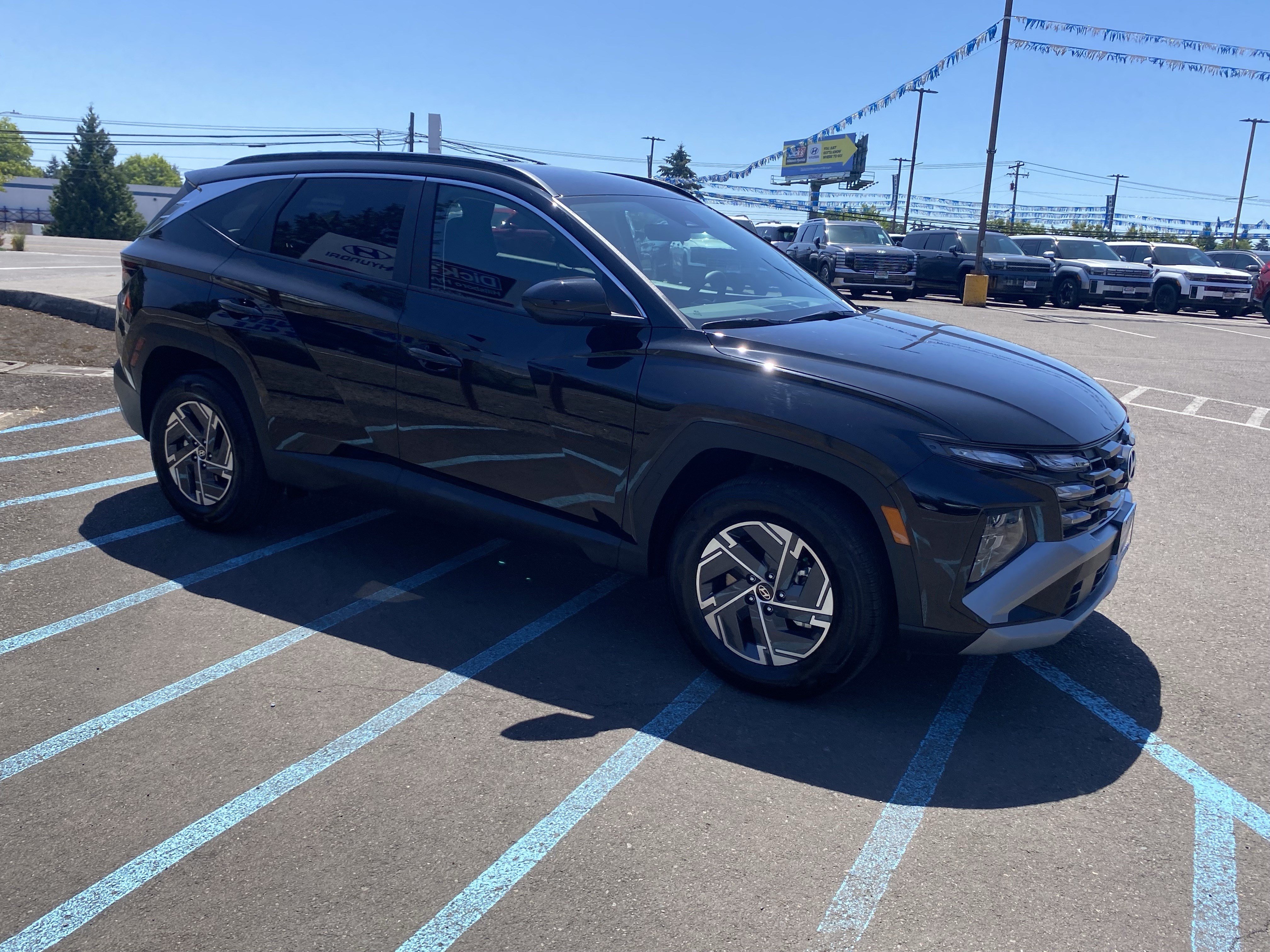 Certified 2025 Hyundai Tucson Blue AWD/4WD image 7