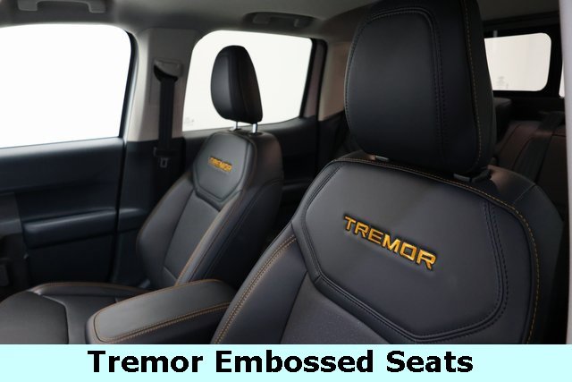Used 2025 Ford Maverick Tremor image 11
