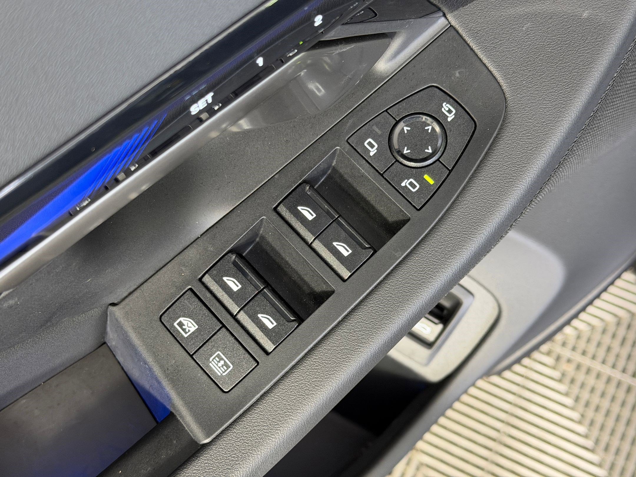 Used 2024 BMW i5 M60 w/ Executive Package AWD/4WD image 21