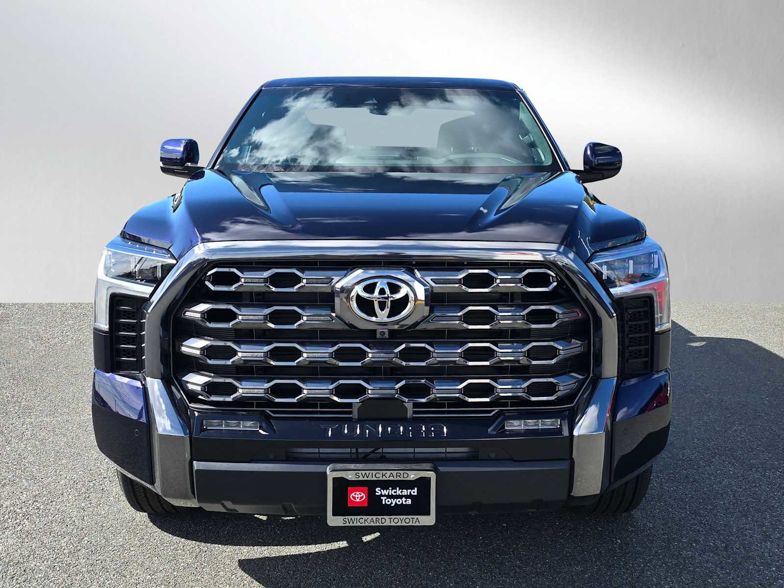 New 2025 Toyota Tundra Platinum image 8