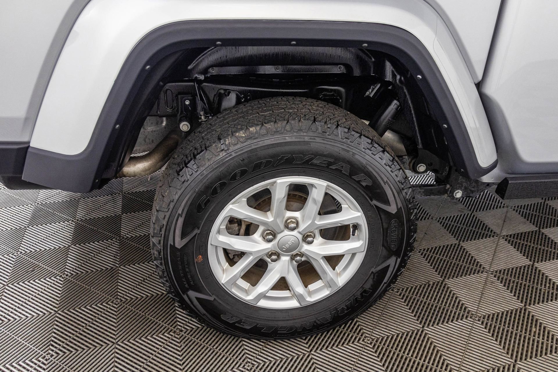 Used 2023 Jeep Gladiator Sport image 52