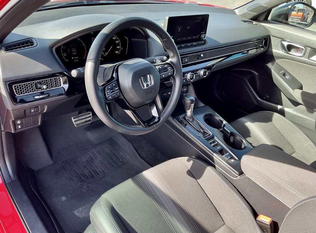 Used 2023 Honda Civic Sport image 37