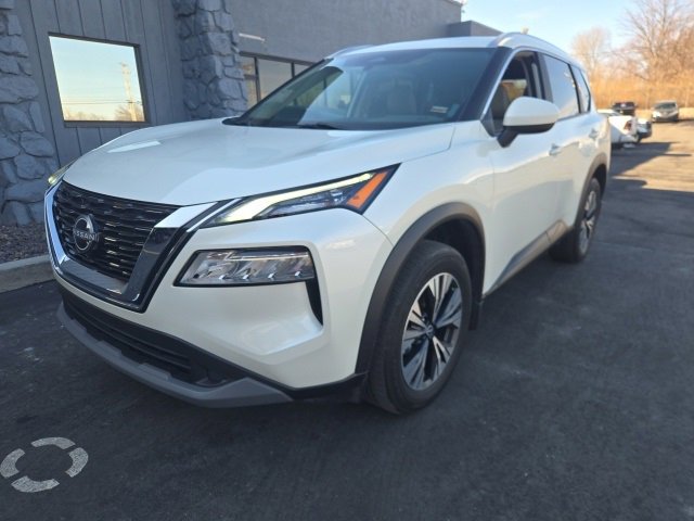 Used 2023 Nissan Rogue SV w/ SV Premium B Package image 6