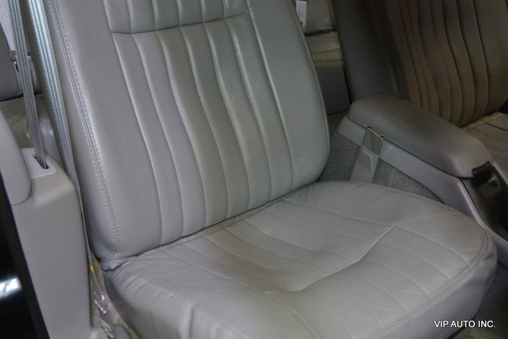 Used 1995 Chevrolet Impala Sedan image 16