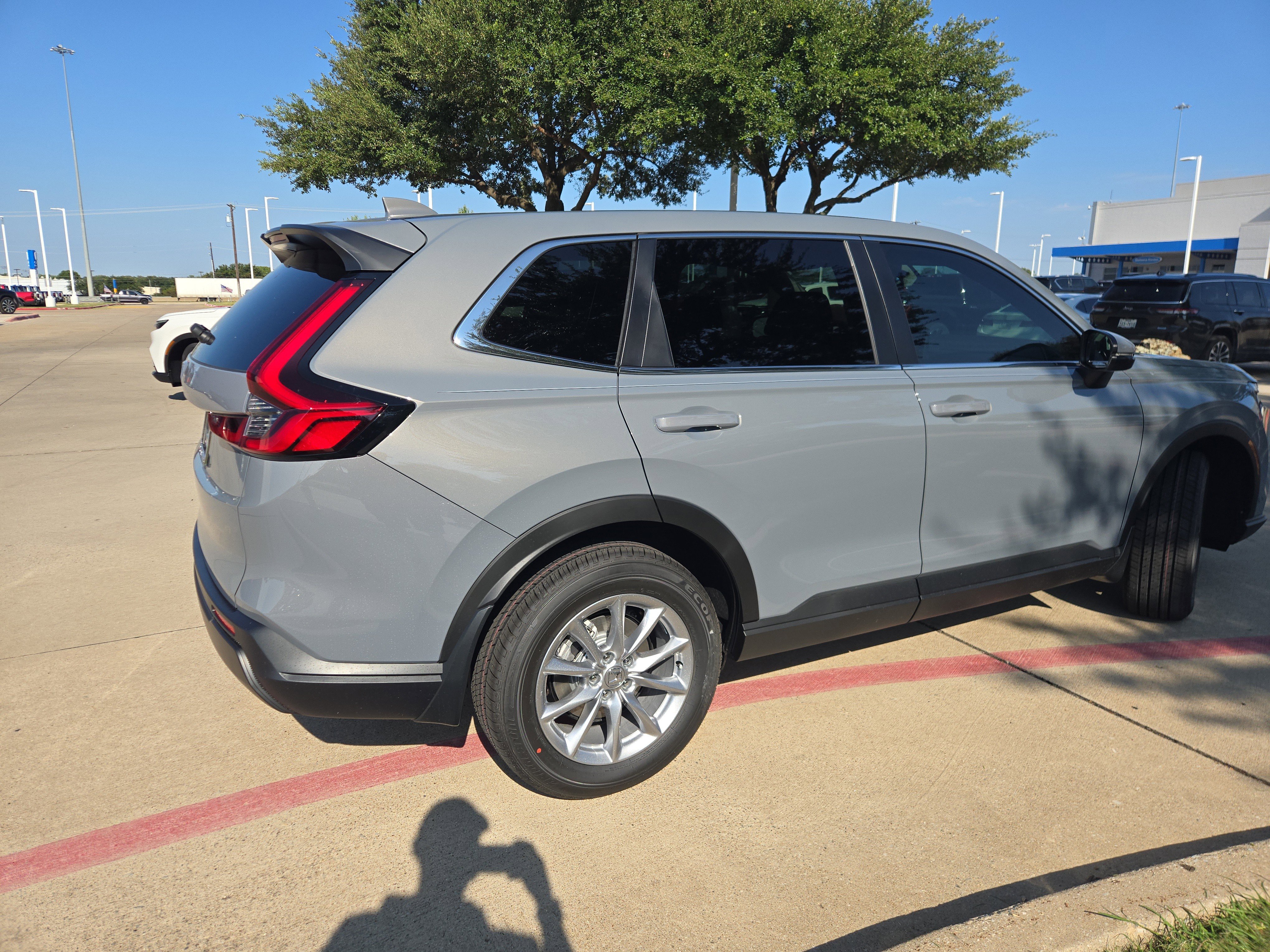 New 2026 Honda CR-V EX image 9
