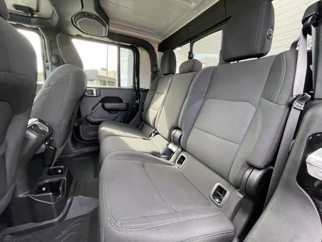 Used 2022 Jeep Gladiator Sport image 22