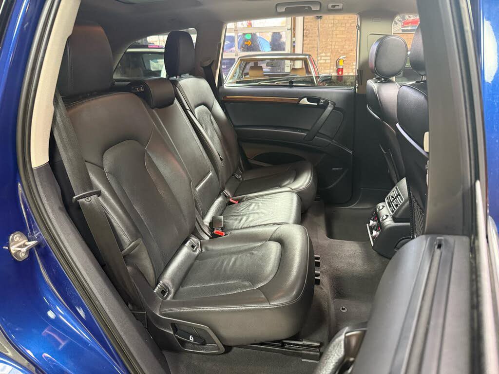 Used 2015 Audi Q7 3.0T S line Prestige AWD/4WD image 30