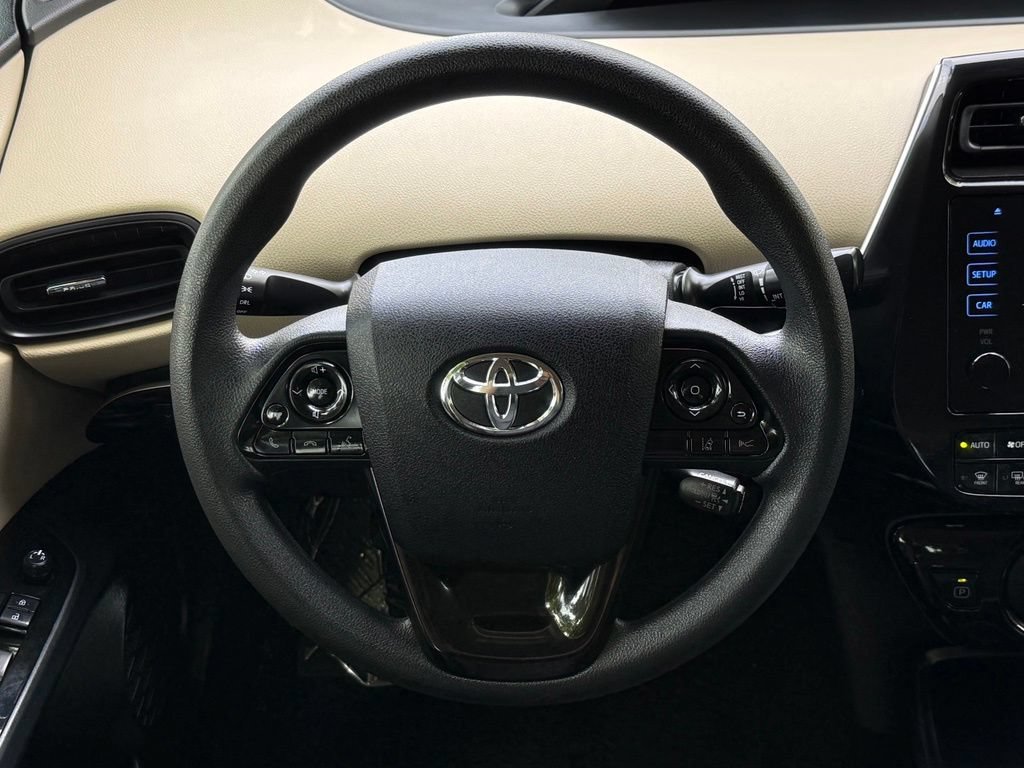 Used 2019 Toyota Prius LE FWD image 32