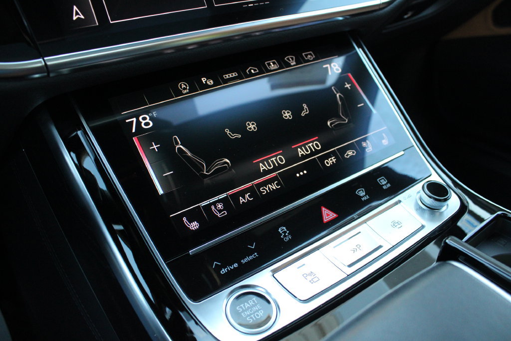Used 2024 Audi A8 L 3.0T w/ Luxury Package AWD/4WD image 16
