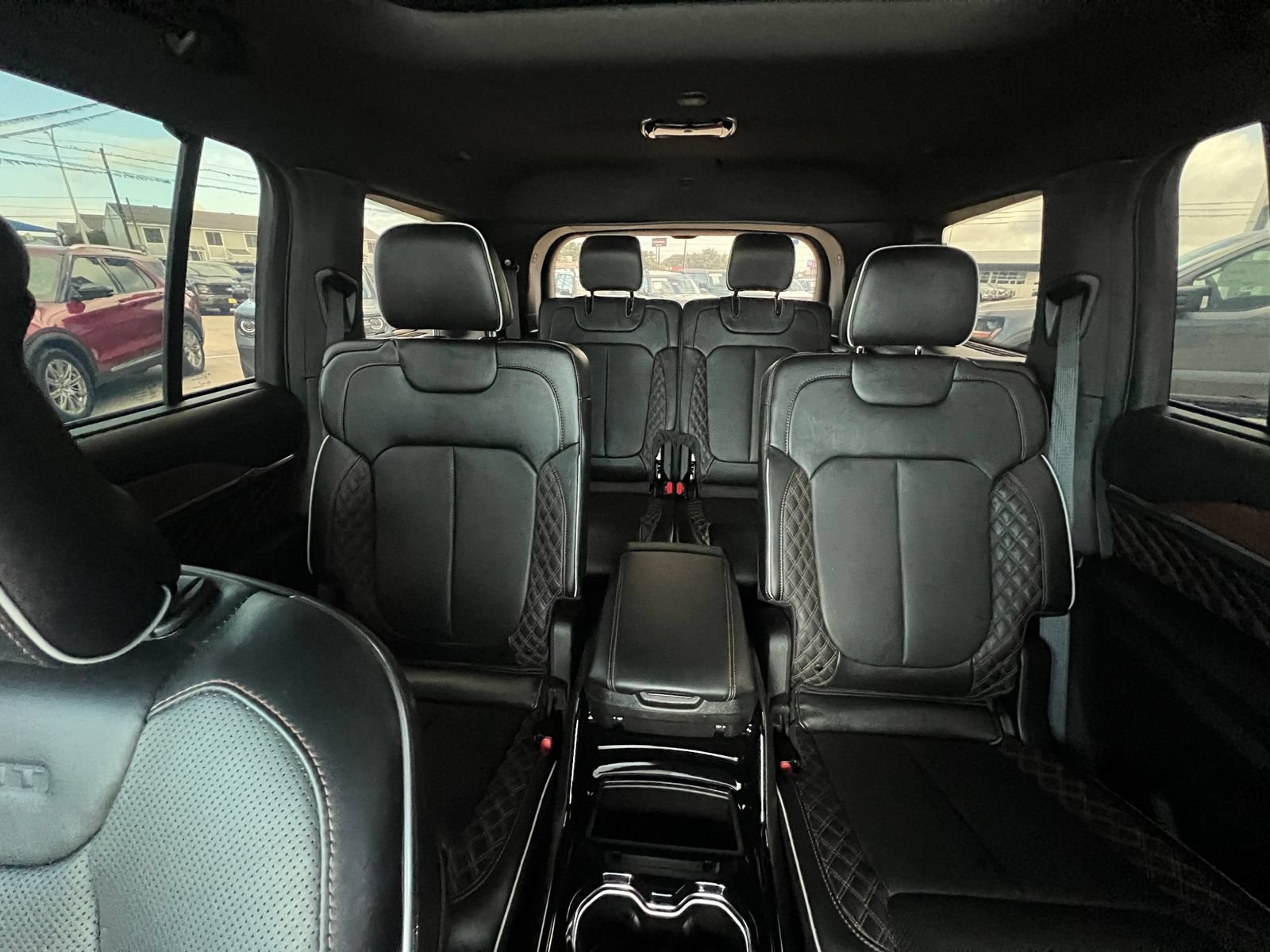 Used 2023 Jeep Grand Cherokee L Summit w/ Advanced Protech Group IV AWD/4WD image 27