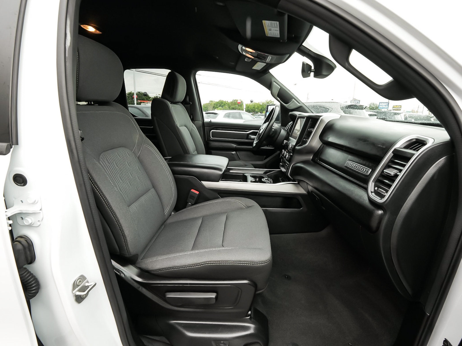 Used 2023 RAM 1500 Big Horn AWD/4WD image 40