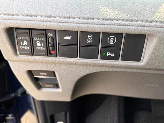 Used 2023 Honda Odyssey Touring image 27