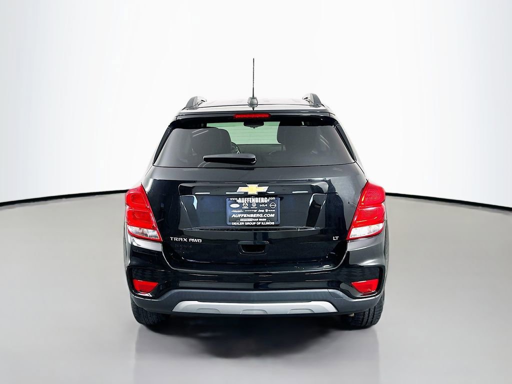 Used 2019 Chevrolet Trax LT w/ LT Convenience Package image 6