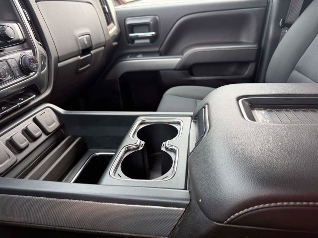 Used 2017 Chevrolet Silverado 1500 LT w/ All Star Edition AWD/4WD image 30