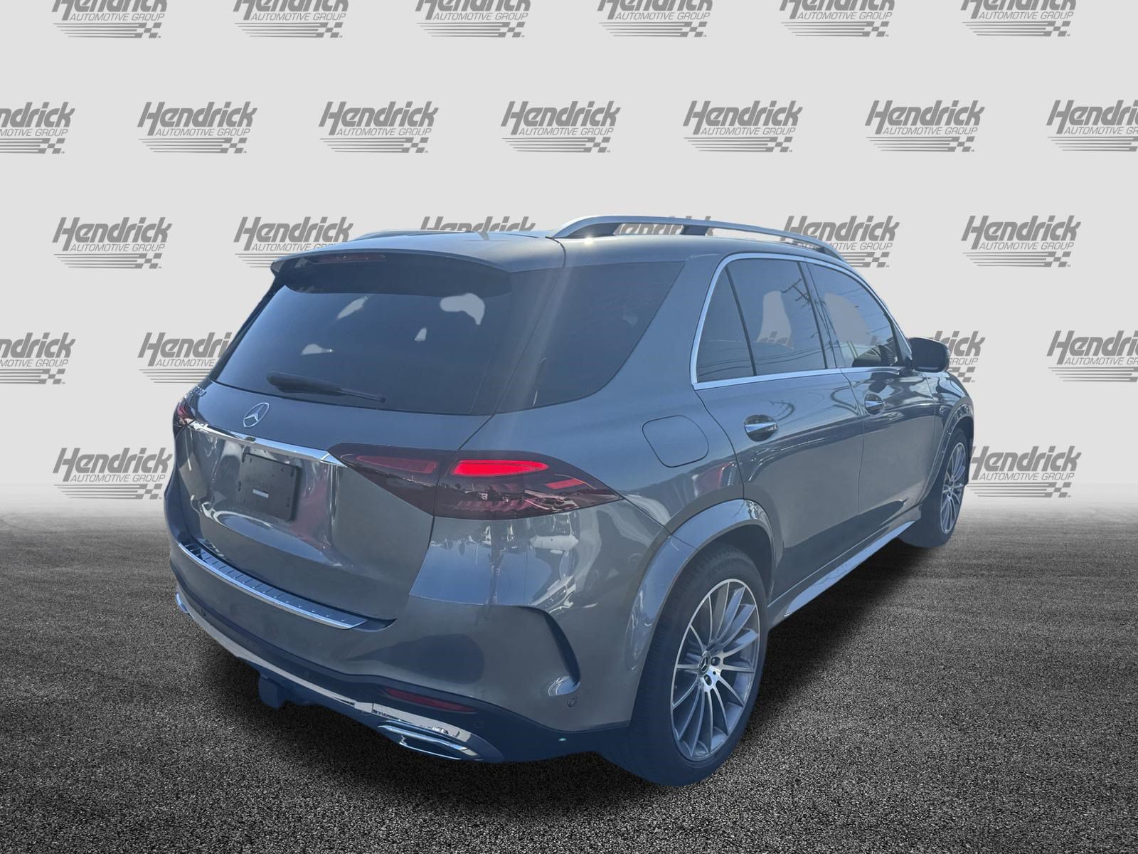 Used 2025 Mercedes-Benz GLE 350 4MATIC image 10
