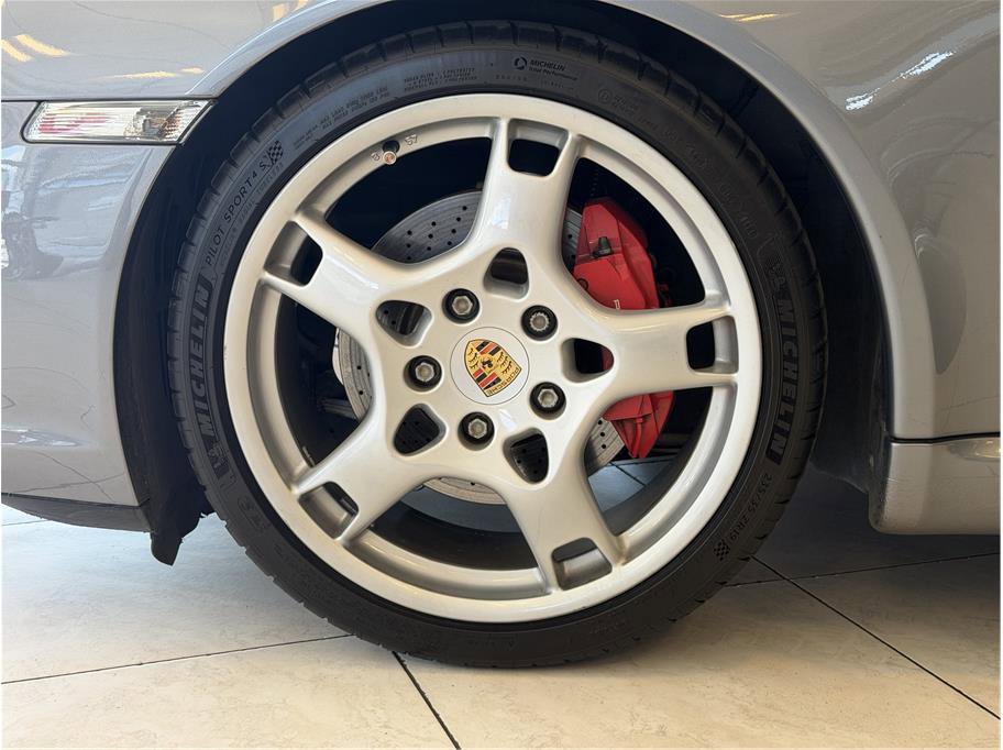 Used 2005 Porsche 911 Carrera S RWD image 12