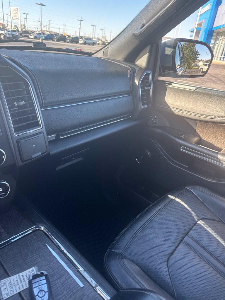 Used 2021 Ford Expedition Limited AWD/4WD image 44