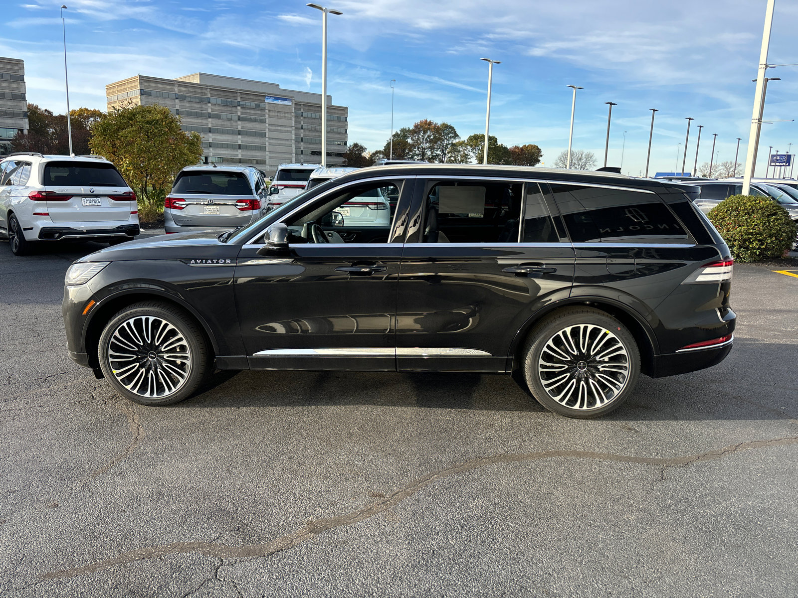 New 2025 Lincoln Aviator Black Label image 4