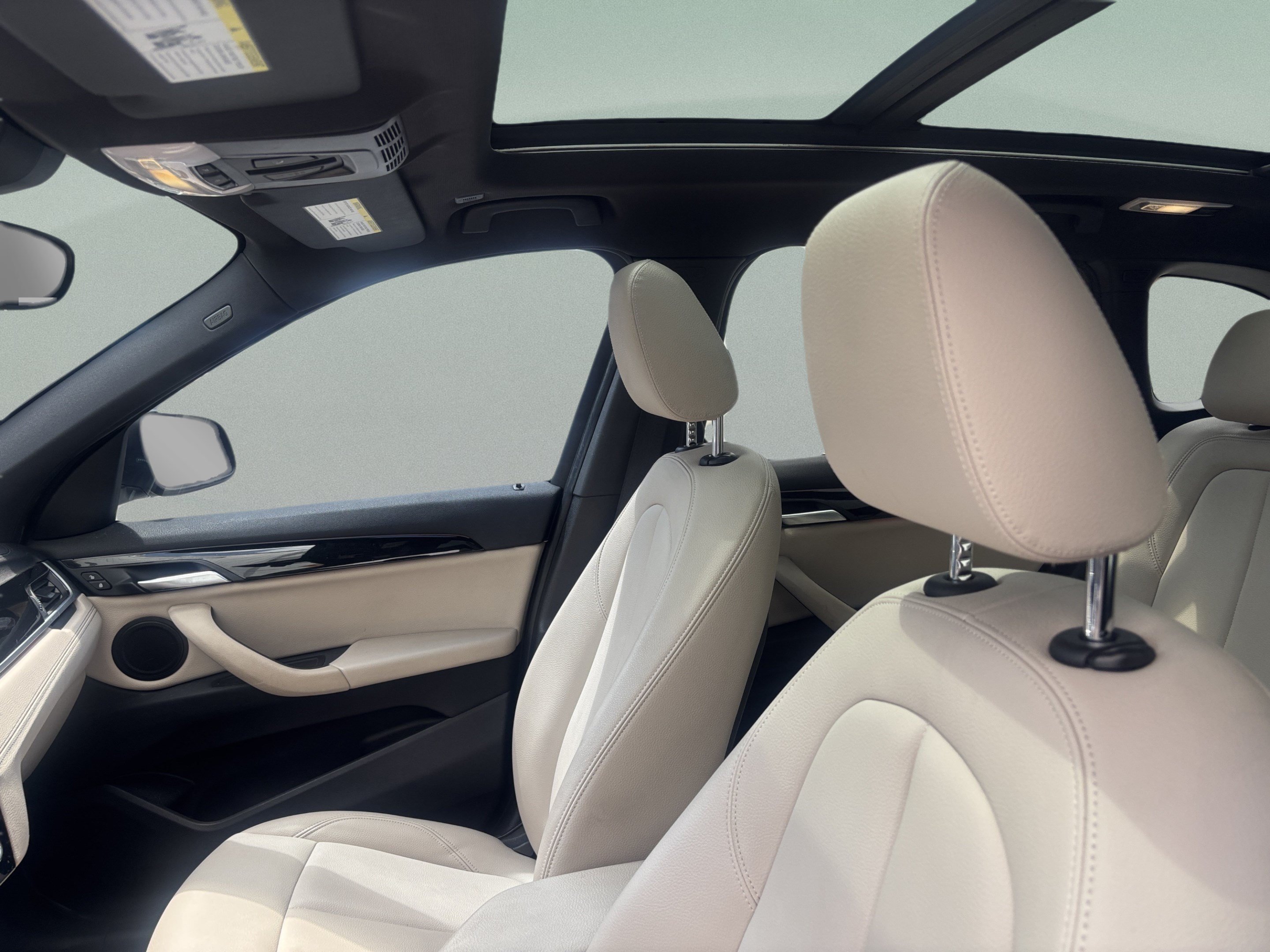 Used 2020 BMW X1 sDrive28i w/ Premium Package FWD image 15
