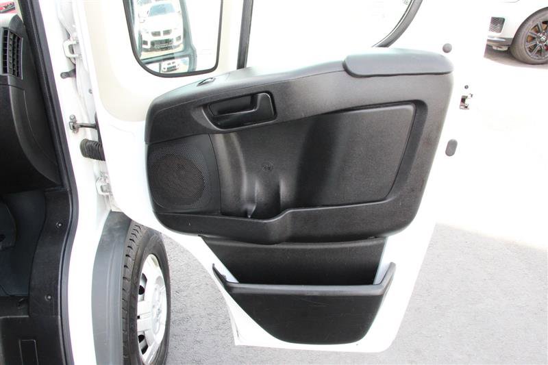 Used 2014 RAM ProMaster 2500 w/ Interior Convenience Group FWD image 17