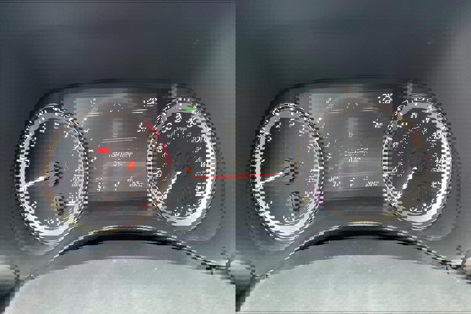 Used 2023 Toyota Highlander XLE image 25