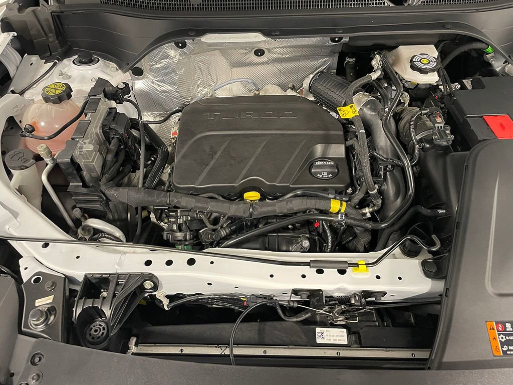 Used 2024 Chevrolet Trax RS w/ Driver Confidence Package image 35