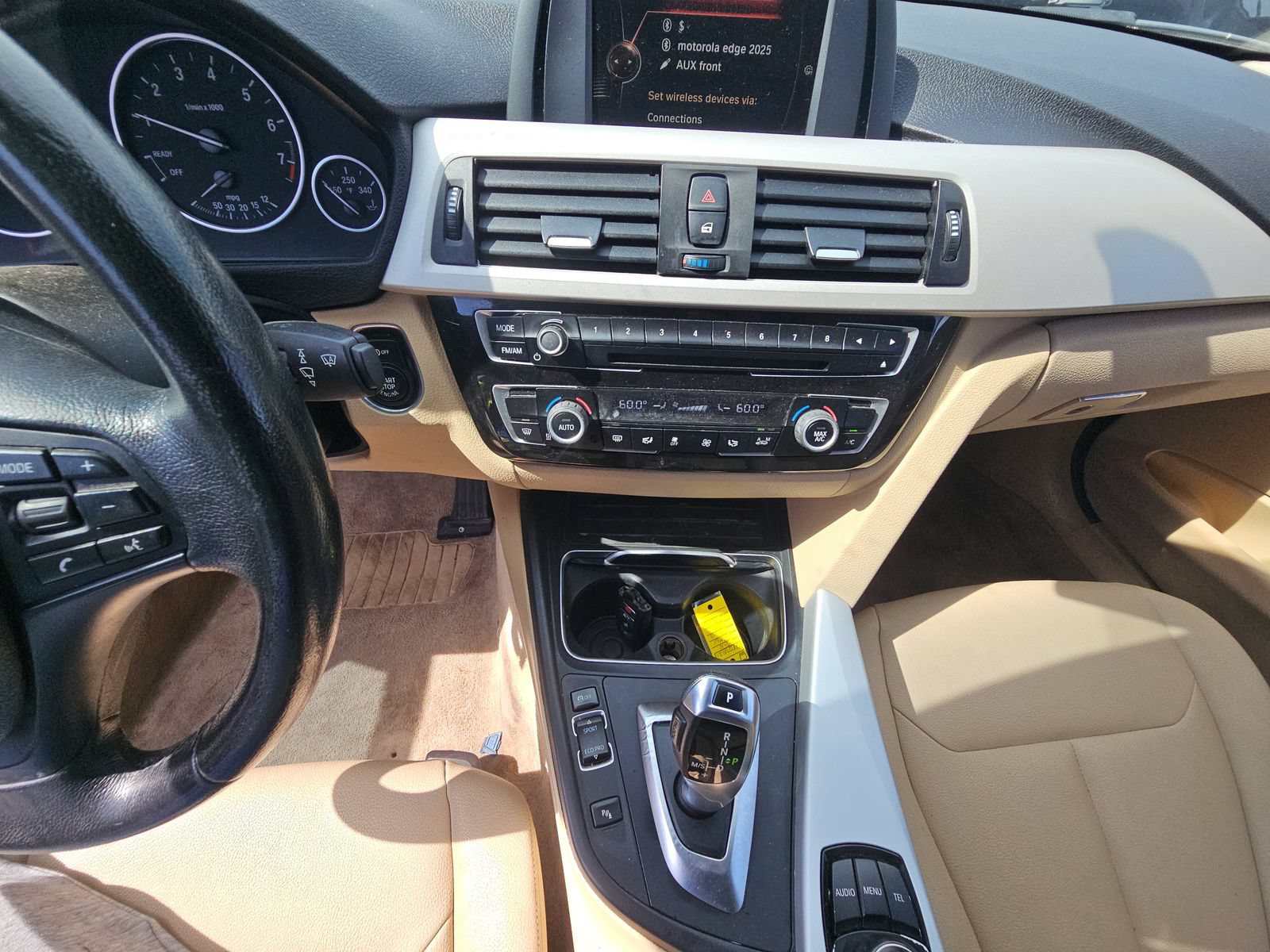 Used 2016 BMW 320i Sedan w/ Driver Assistance Package RWD image 13