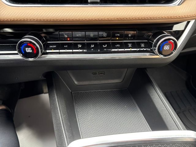 Used 2025 Chevrolet Equinox ACTIV image 18