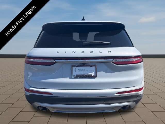 Certified 2025 Lincoln Corsair AWD w/ Equipment Group 101A image 5