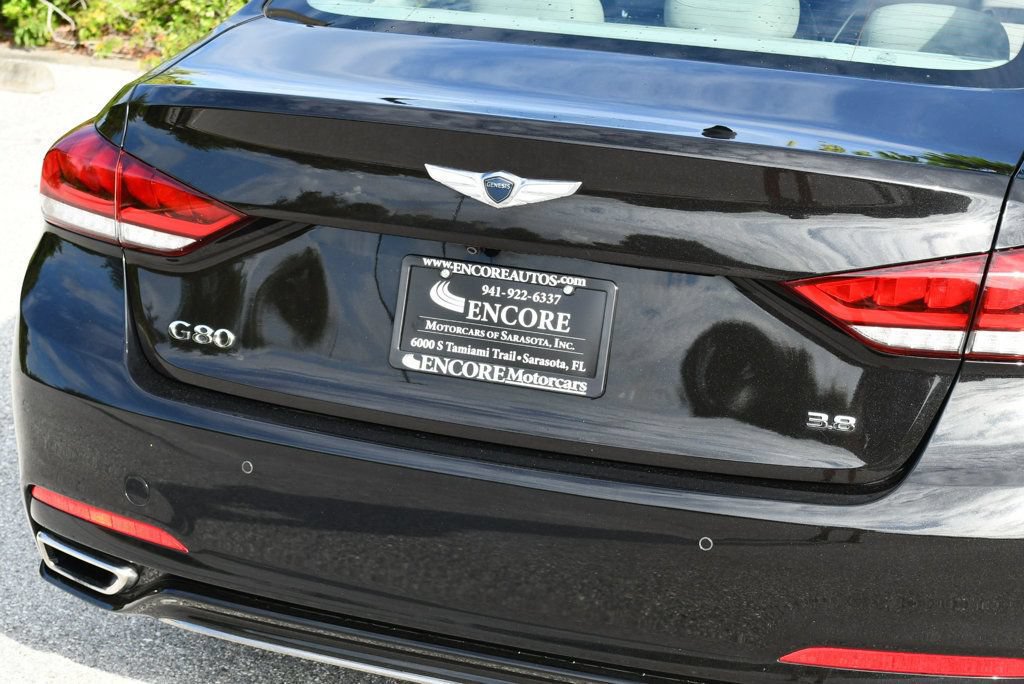 Used 2018 Genesis G80 3.8 w/ Option Group 02 RWD image 10