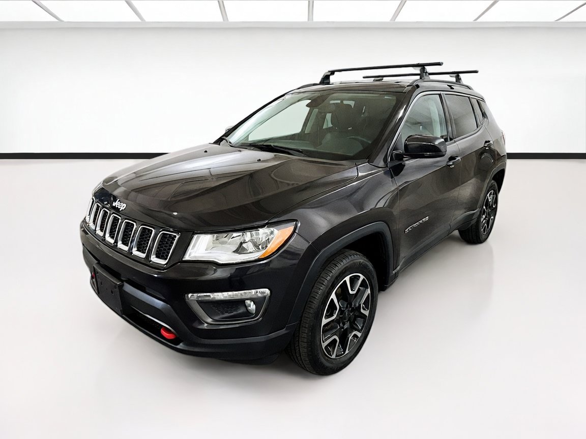 Used 2019 Jeep Compass Trailhawk AWD/4WD image 1