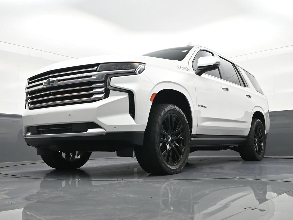 Used 2021 Chevrolet Tahoe High Country w/ Premium Package AWD/4WD image 25