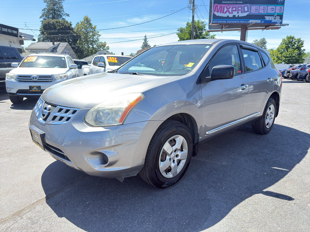 Used 2012 Nissan Rogue S AWD/4WD image 2