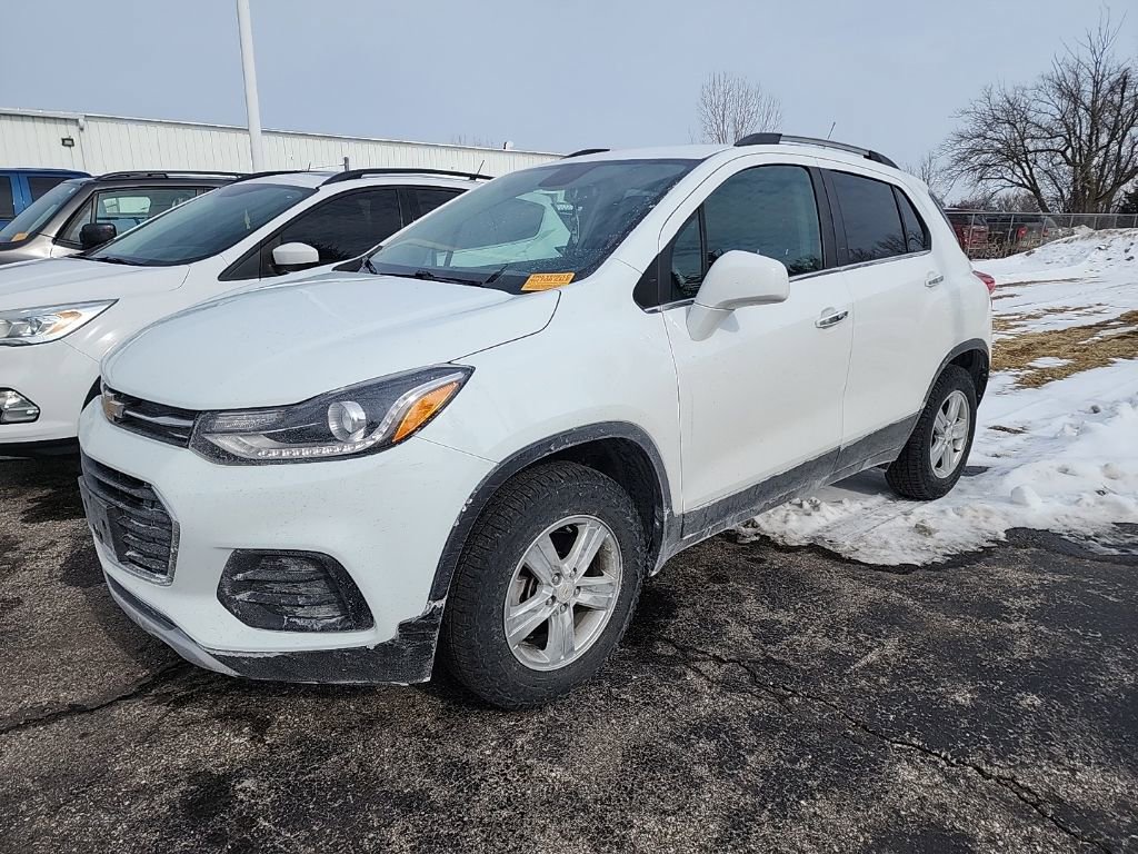 Used 2019 Chevrolet Trax LT w/ LT Convenience Package image 1