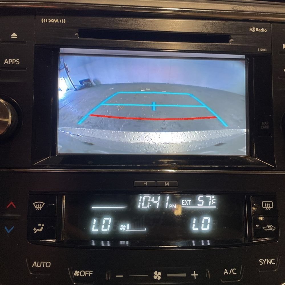 Used 2015 Toyota Avalon XLE Premium FWD image 10