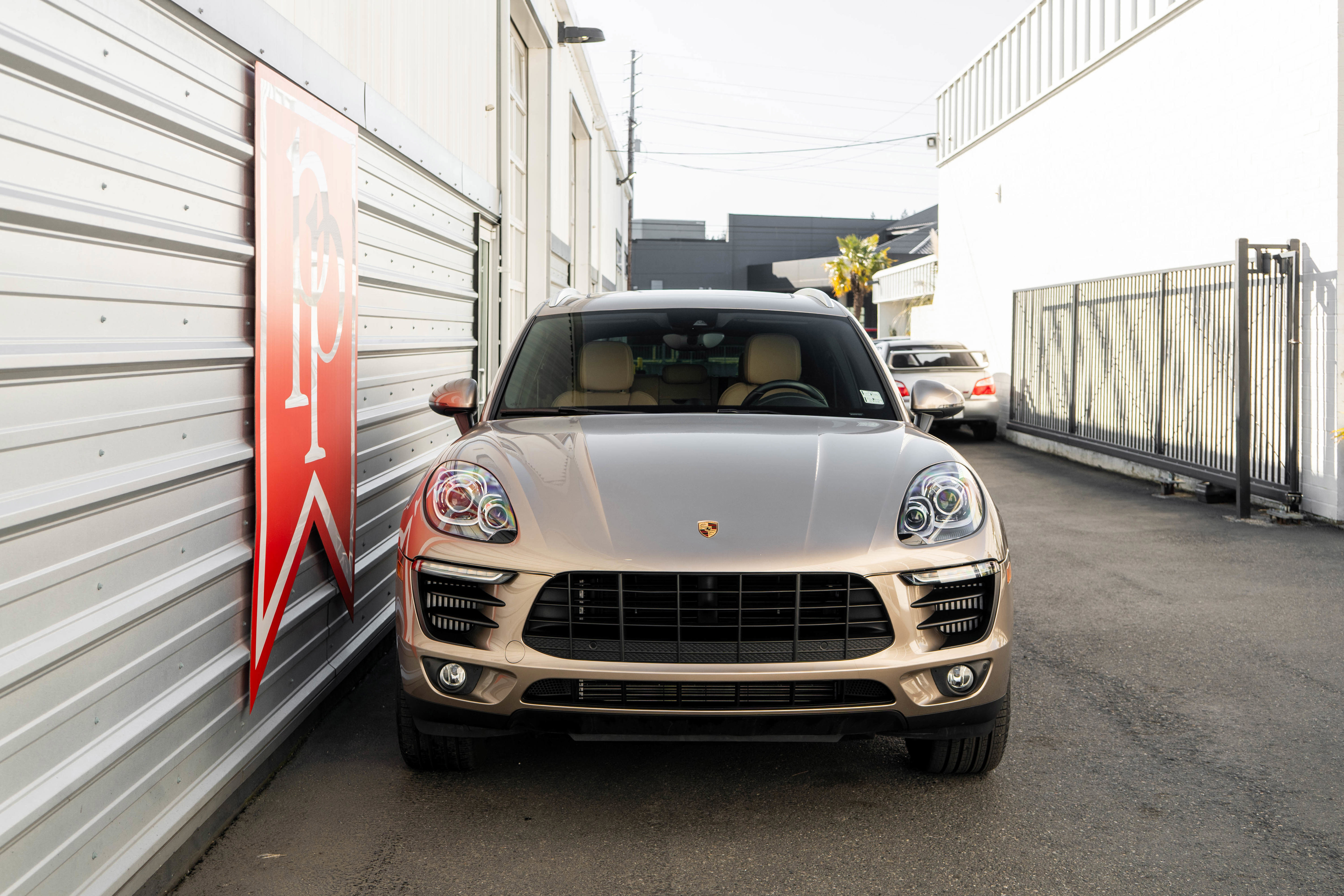 Used 2017 Porsche Macan S w/ Premium Package Plus AWD/4WD image 33