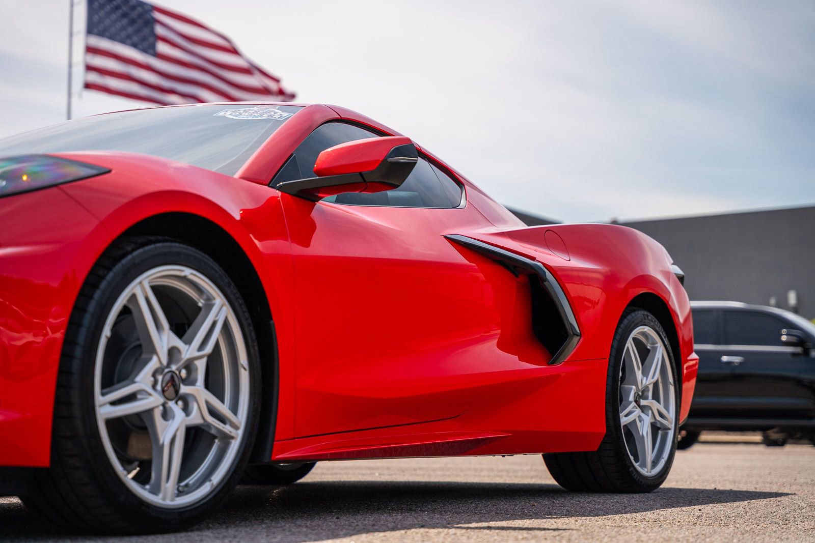 Used 2025 Chevrolet Corvette Stingray Coupe w/ 1LT image 9