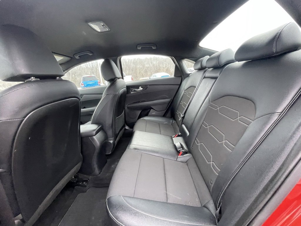 Certified 2023 Kia Forte GT-Line image 17
